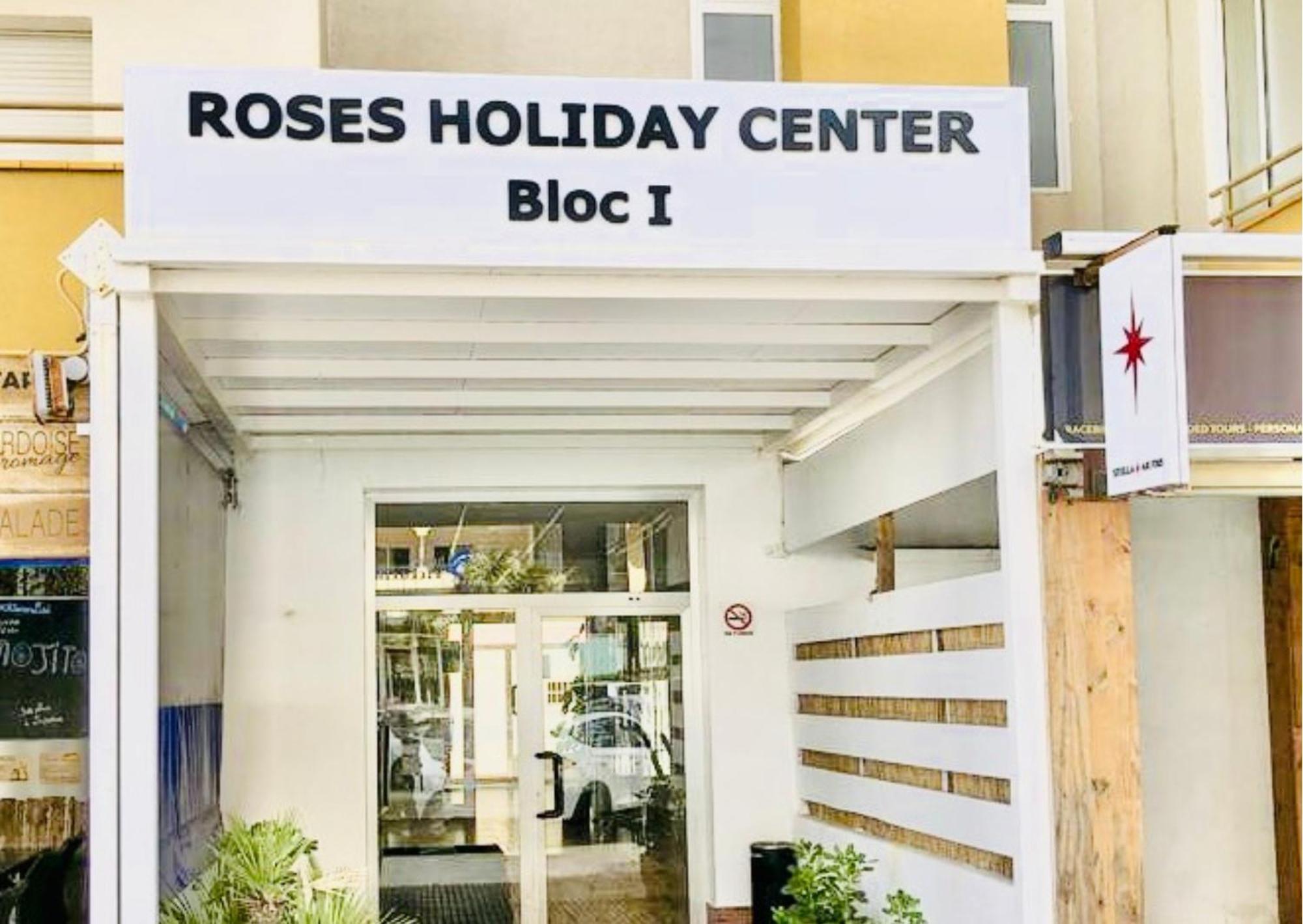 Rnet - Rhc 1208 Roses Holiday Center Buitenkant foto